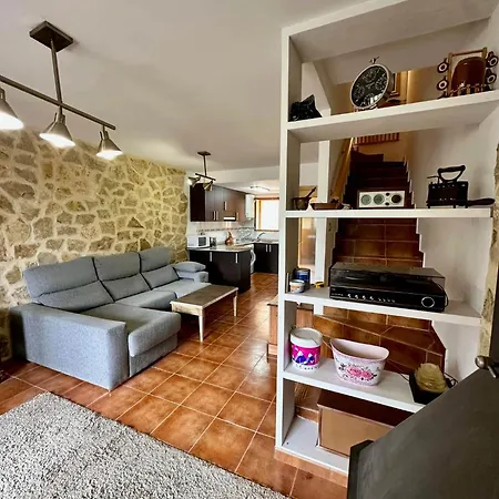 Casa de Férias Esqui Valdelinares Ref 066 *